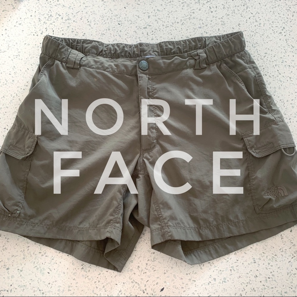 The North Face Women’s Hiking Cargo Shorts